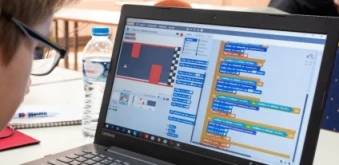 CodeAthon 2019: Προγραμματισμός κώδικα για μαθητές σε έξι ελληνικές πόλεις