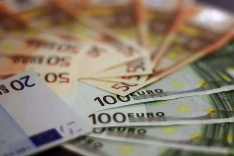 Ανατροπή με τις φορολογικές δηλώσεις 2020 - Πληρωμές φόρων ακόμα και σε 48 δόσεις