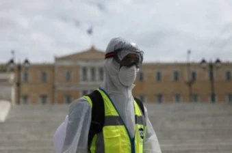 ΚΟΡΩΝΟΪΟΣ: Σημαντικές οι «επιδόσεις» της Ελλάδας στη μάχη κατά του φονικού ιού